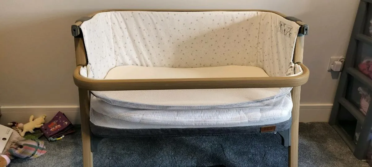 Baby Elegance co-sleeper - Image 4