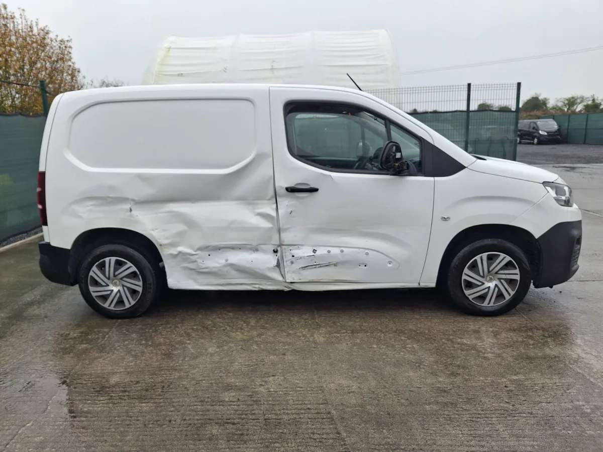 2019 Citroen Berlingo 1.6 Diesel.Light Damage - Image 3