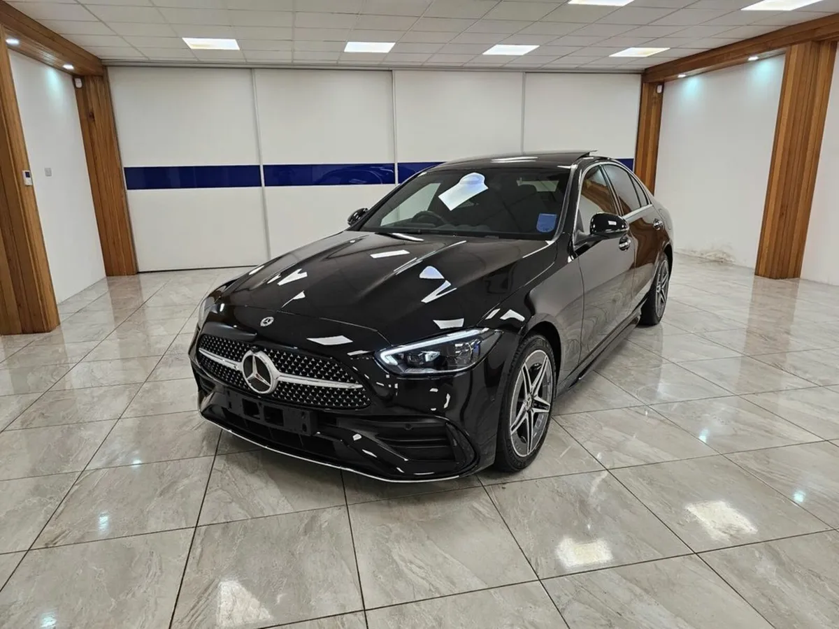 Mercedes-Benz C-Class C300E PREMIUM // PANORMAIC S - Image 4