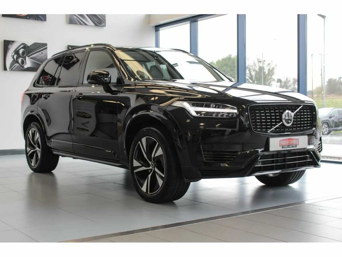 Volvo XC90 T8 Plus Dark 2.0 455BHP - Image 3