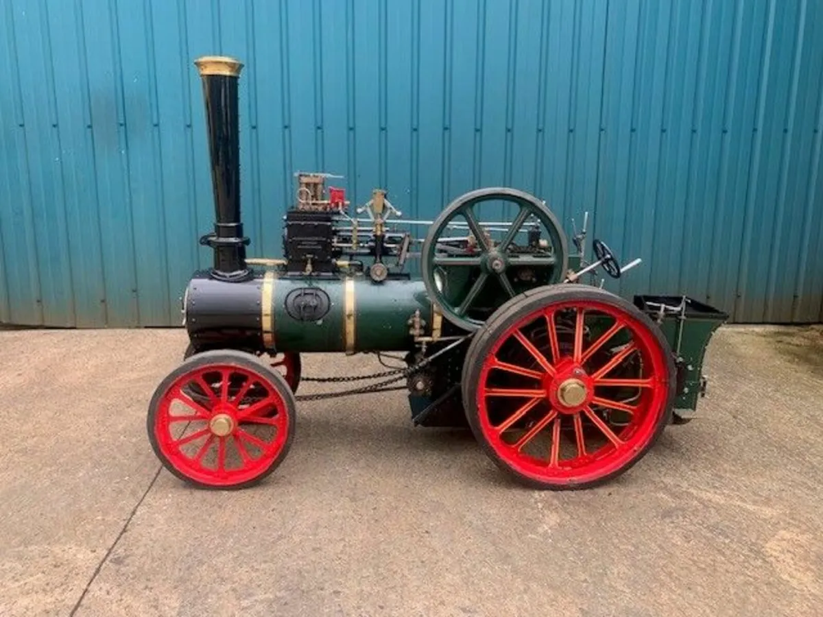 4" Scale Steam Engine - Image 1