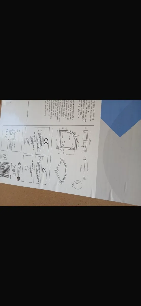 Shower door and shower tray - Image 4