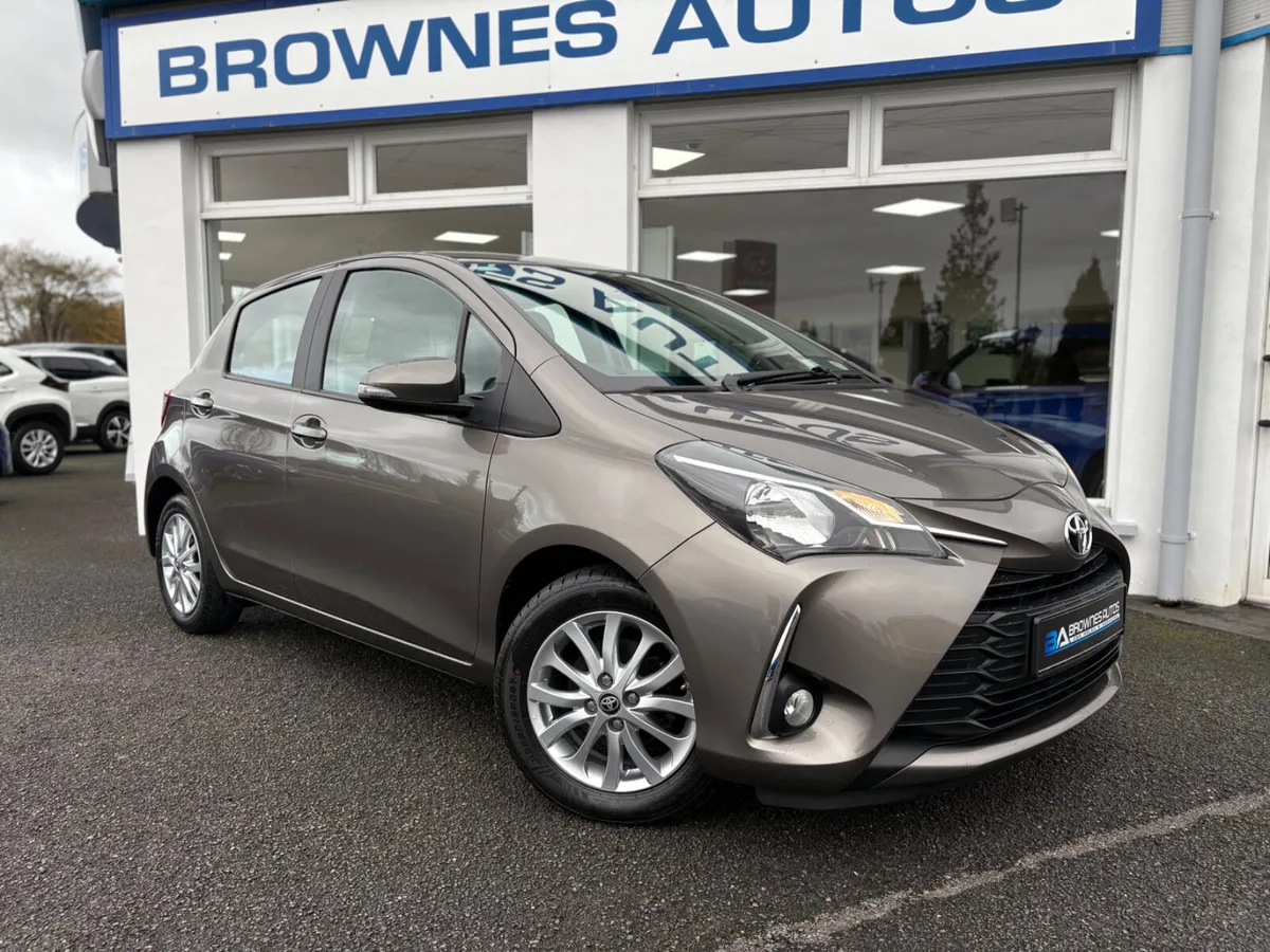 2017 Toyota Yaris Luna 1.0L Petrol - Image 3