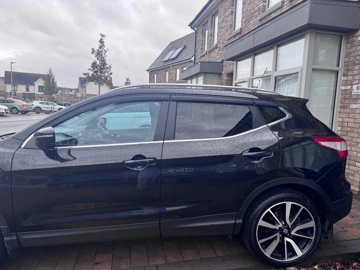 Nissan Qashqai 4x4 - Image 2