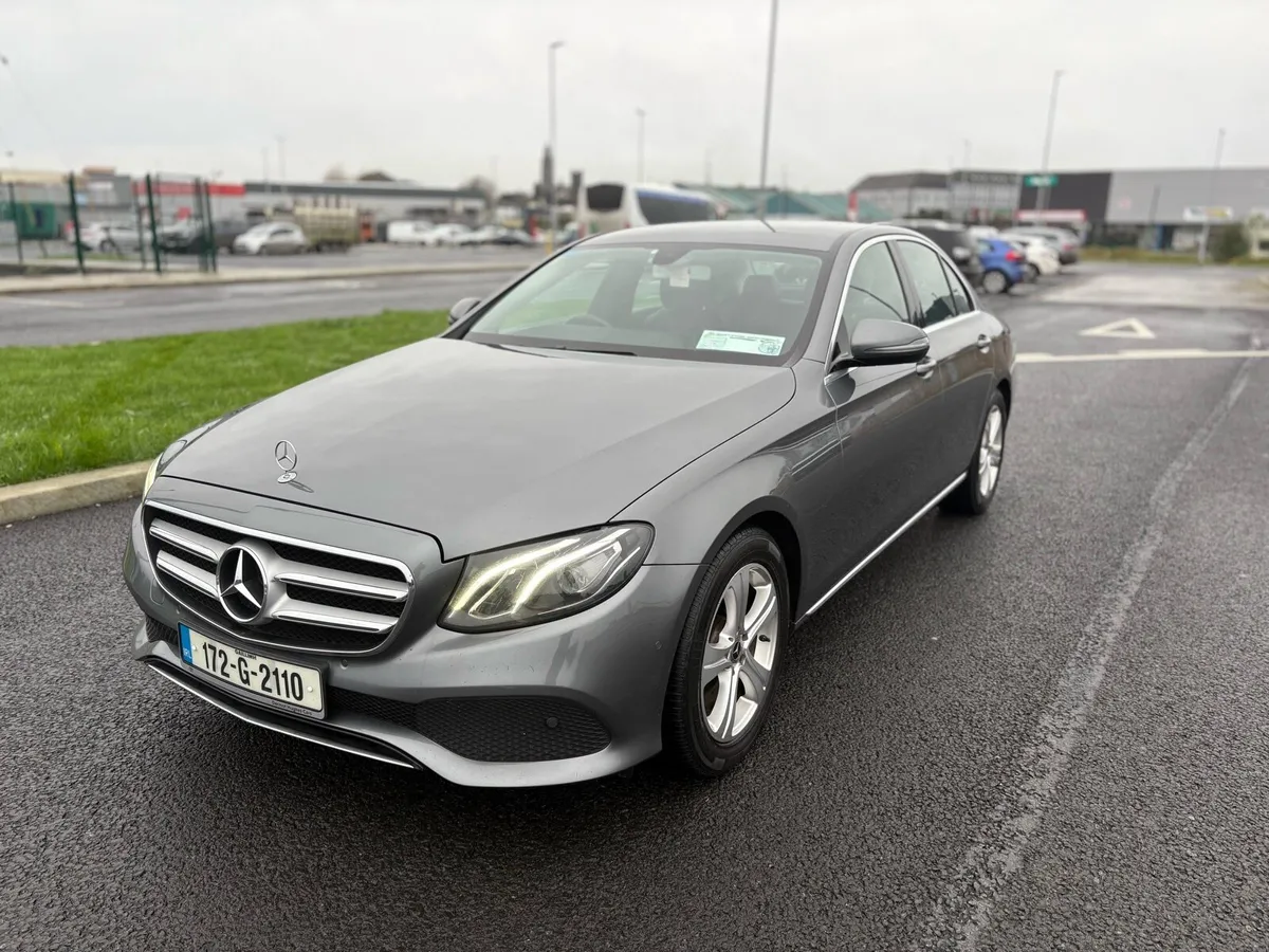 * 2017 E Class 220D Excellent Condition * - Image 1