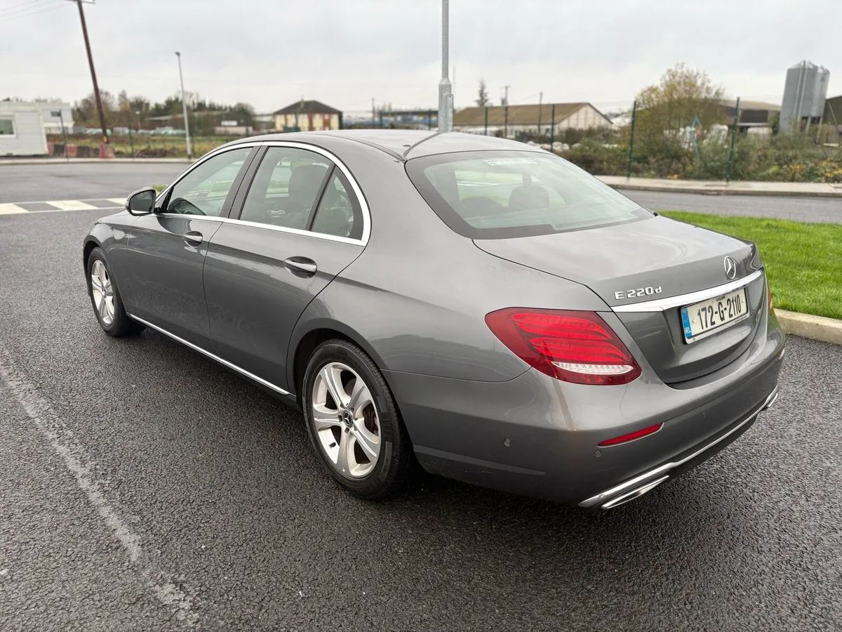 * 2017 E Class 220D Excellent Condition * - Image 3