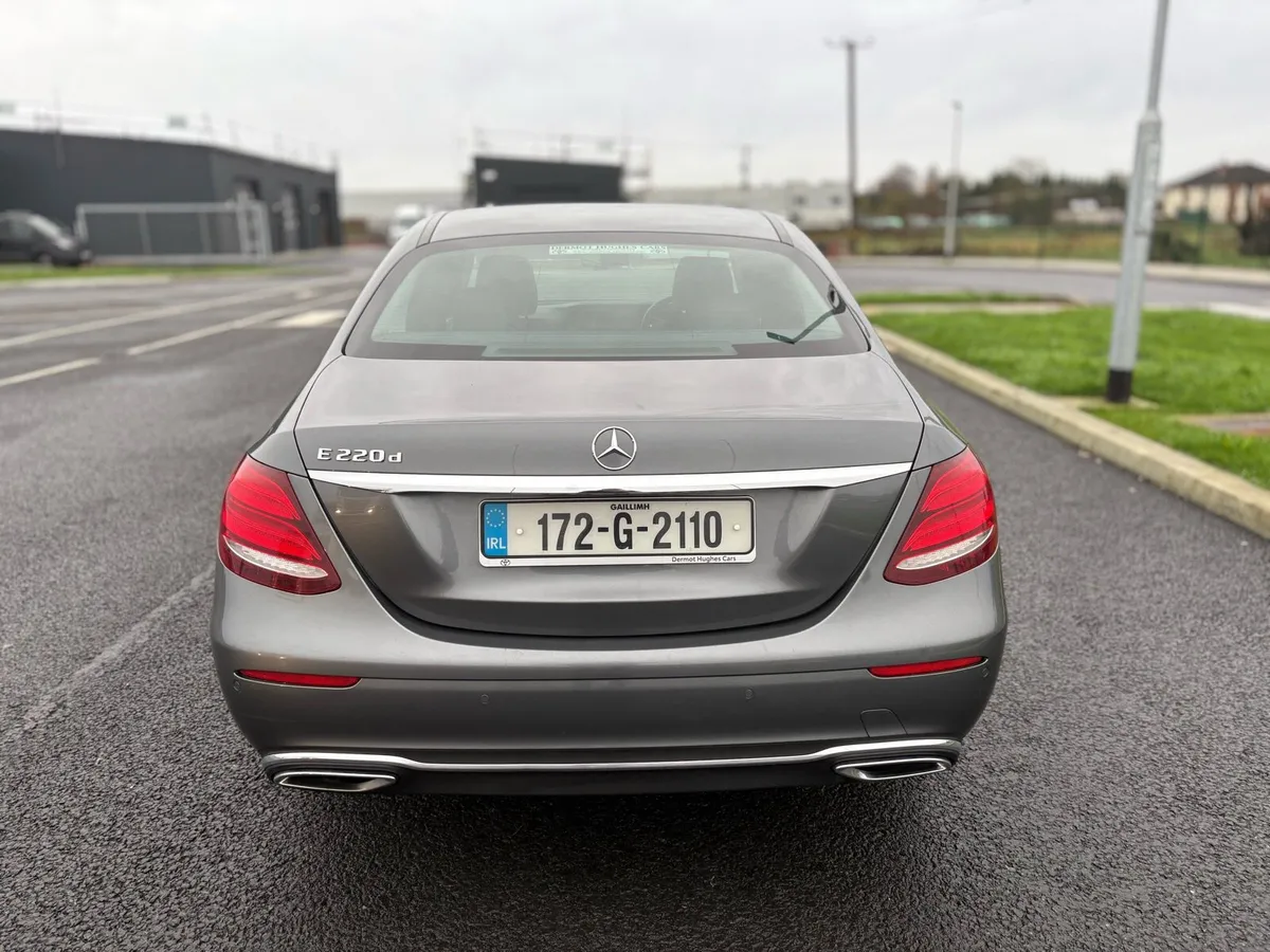 * 2017 E Class 220D Excellent Condition * - Image 4