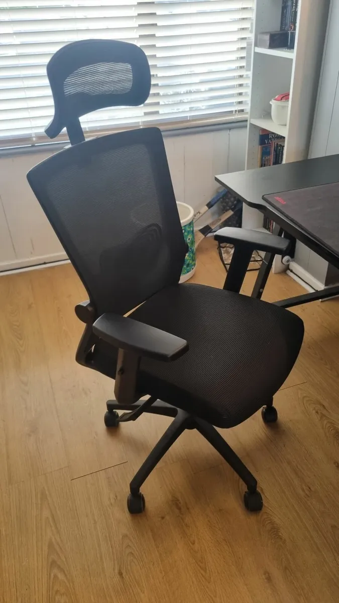 Gaming chair