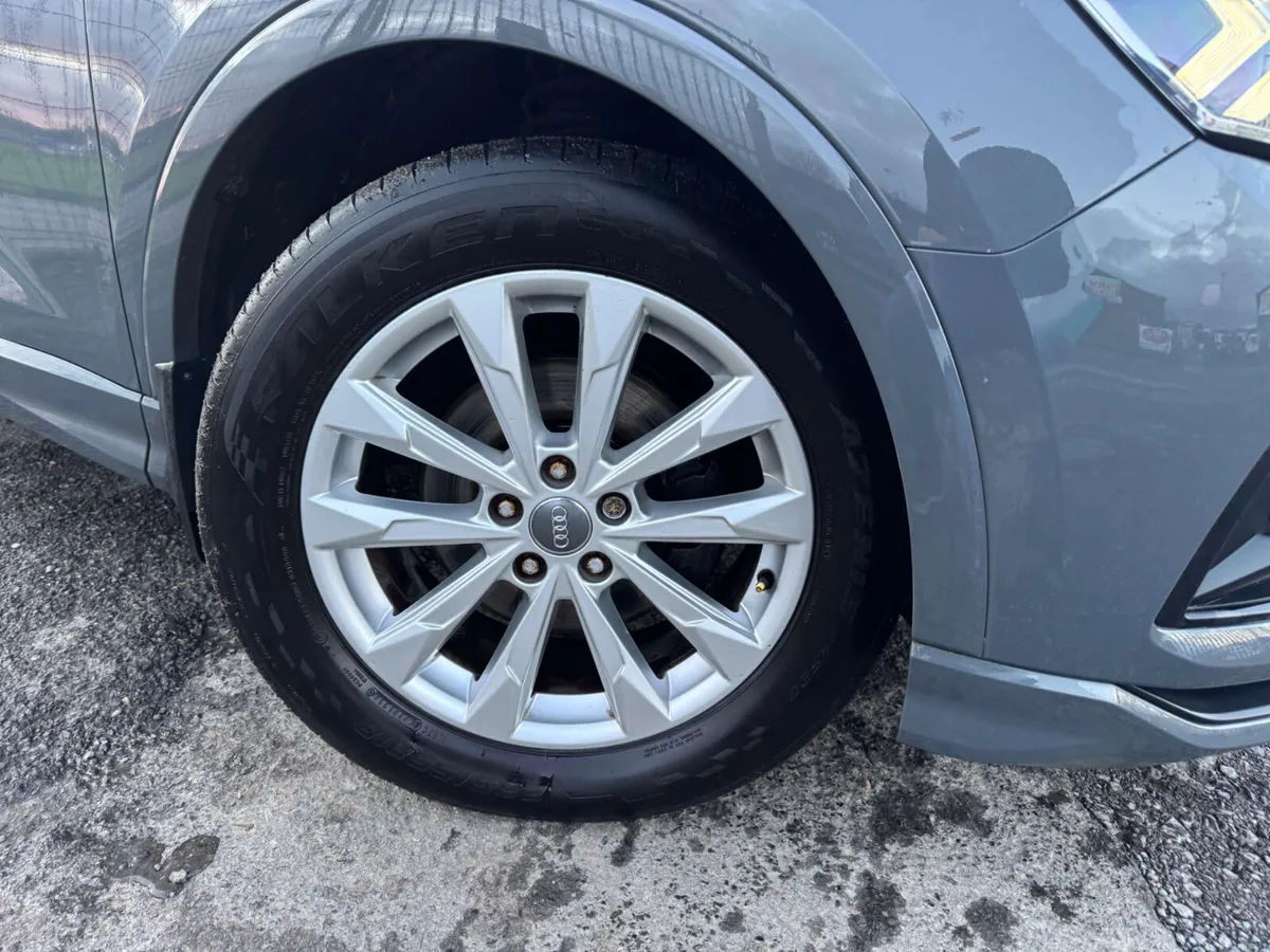 Audi Q3 2020 - Image 4