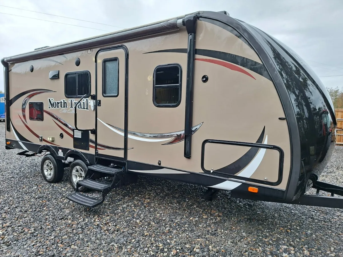 2013 North Trail American Caravan - Image 1