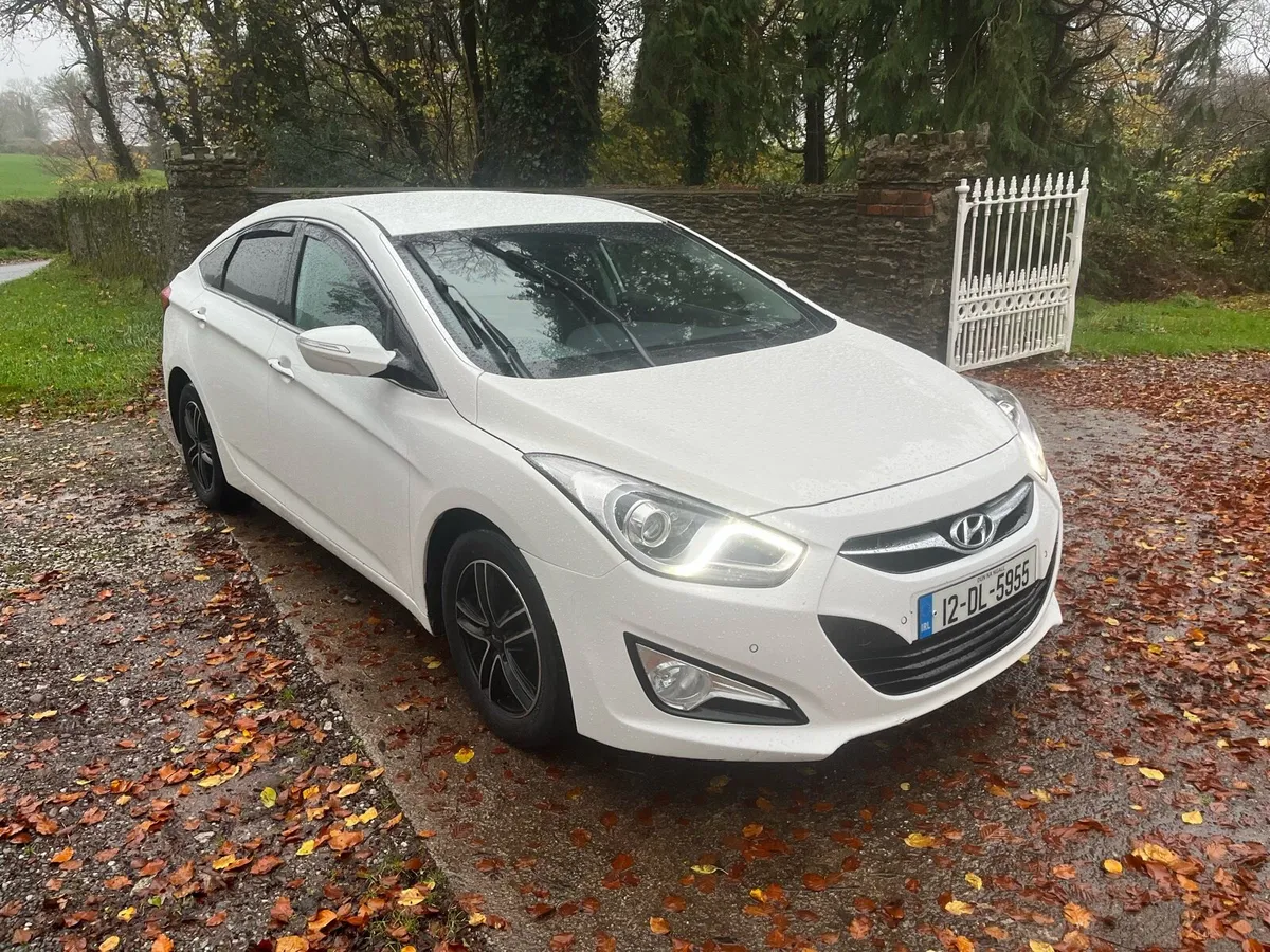 HYUNDAI i40 NEW NCT DIESEL - Image 2