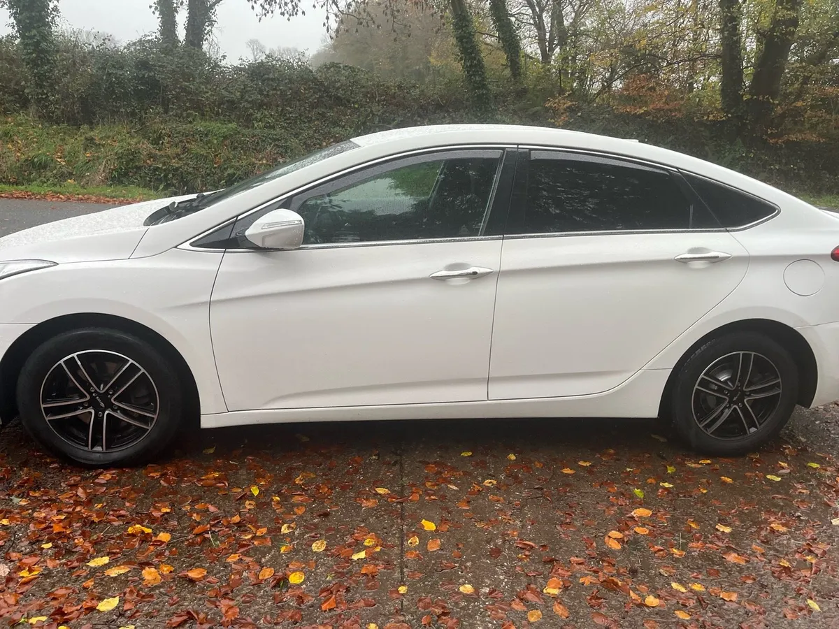 HYUNDAI i40 NEW NCT DIESEL - Image 3