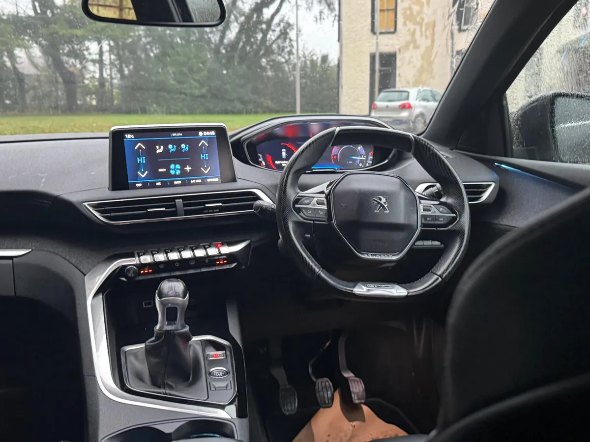 2020 PEUGEOT 5008 GT-LINE 1.5 BLUE HDI - Image 4