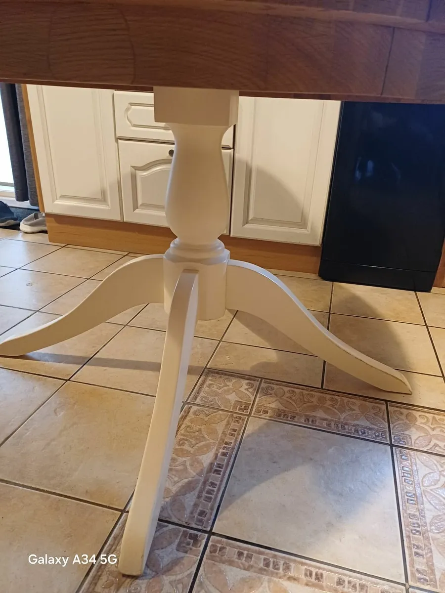 Round Dining Table - Image 2