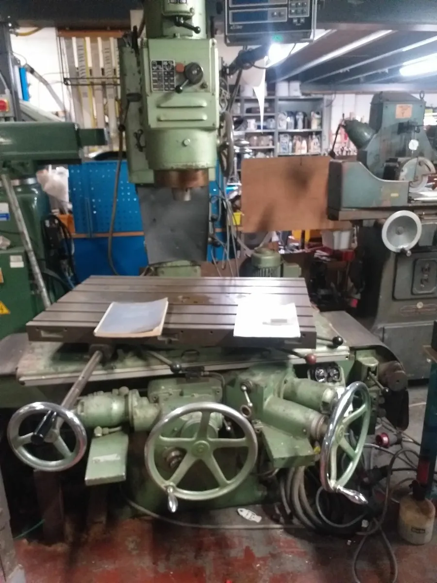 Milling machine - Image 1