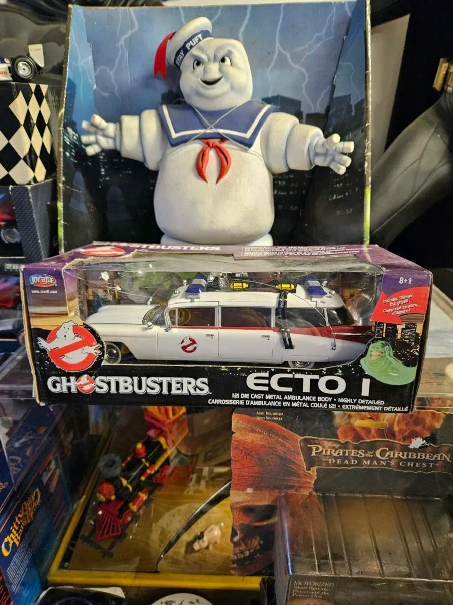 Corgi Joyride Ghostbusters Ecto 1 - Image 1