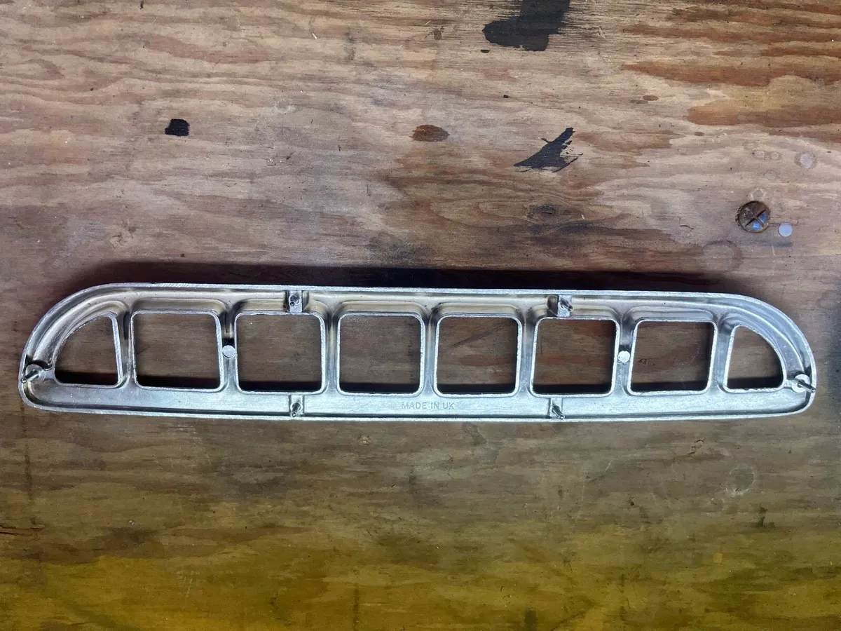 MG chrome Grill - Image 2