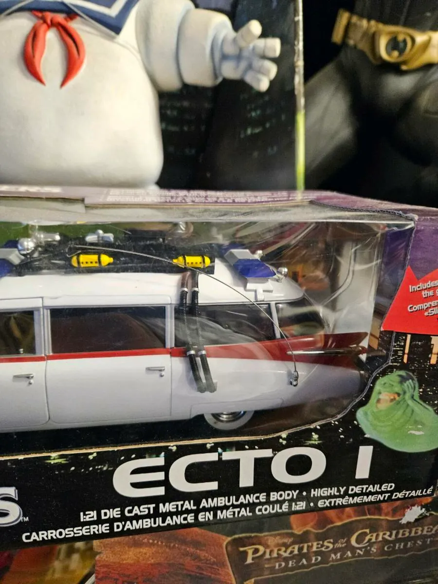 Corgi Joyride Ghostbusters Ecto 1 - Image 2