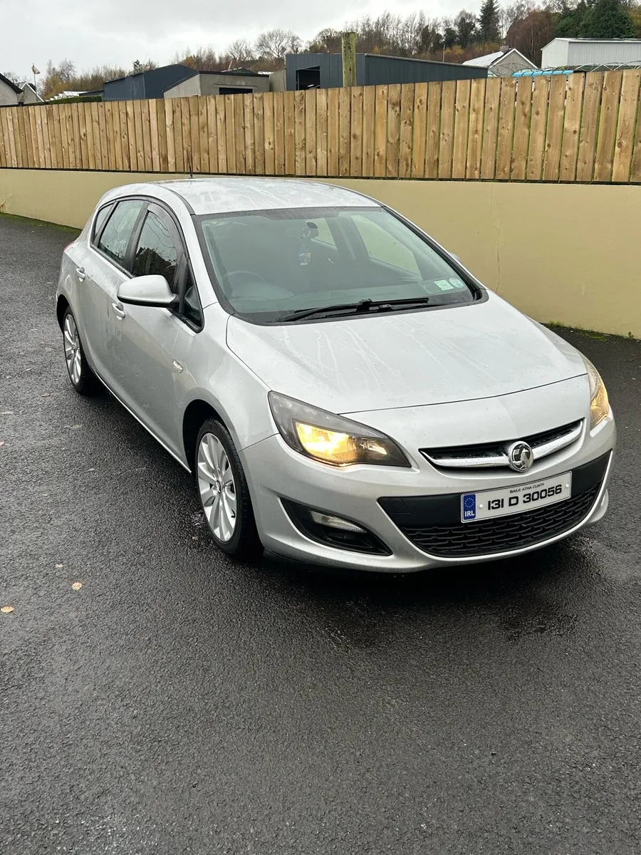 Vauxhall Astra 1.7Cdti €3950 - Image 2