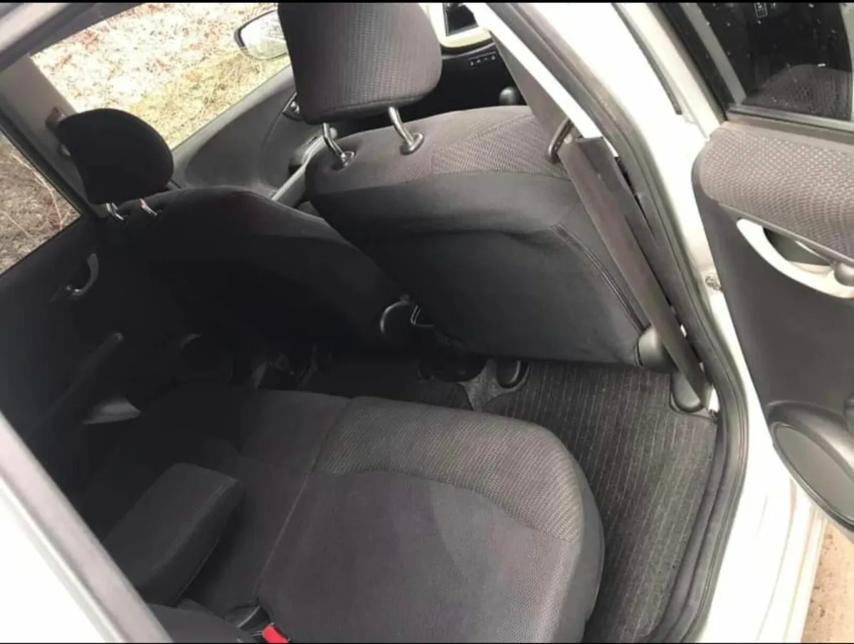 Honda Fit 2013 - Image 3