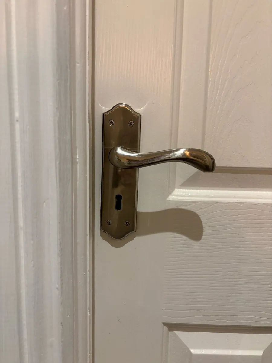 Door handles
