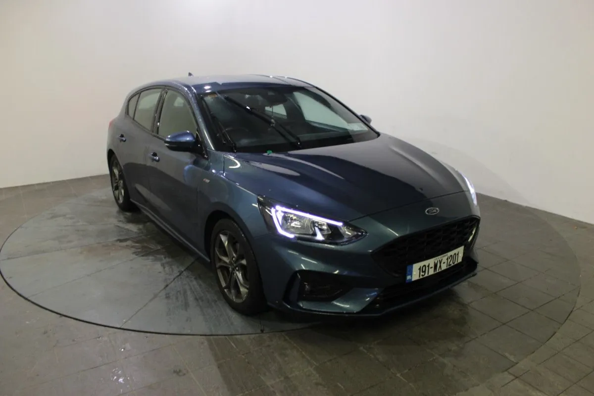Ford Focus St-line 1.0 Ecoboost 125 - Image 1