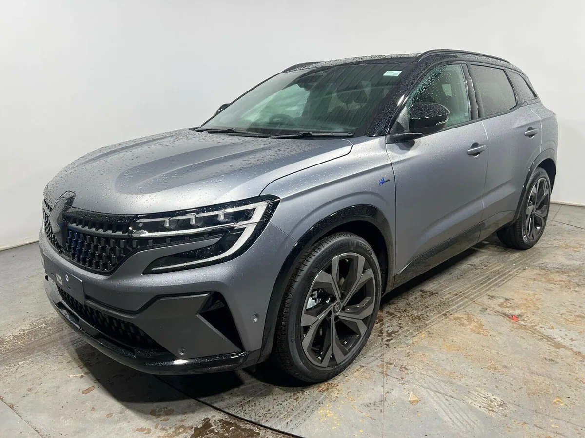 Renault Austral Estate Techno - Image 2