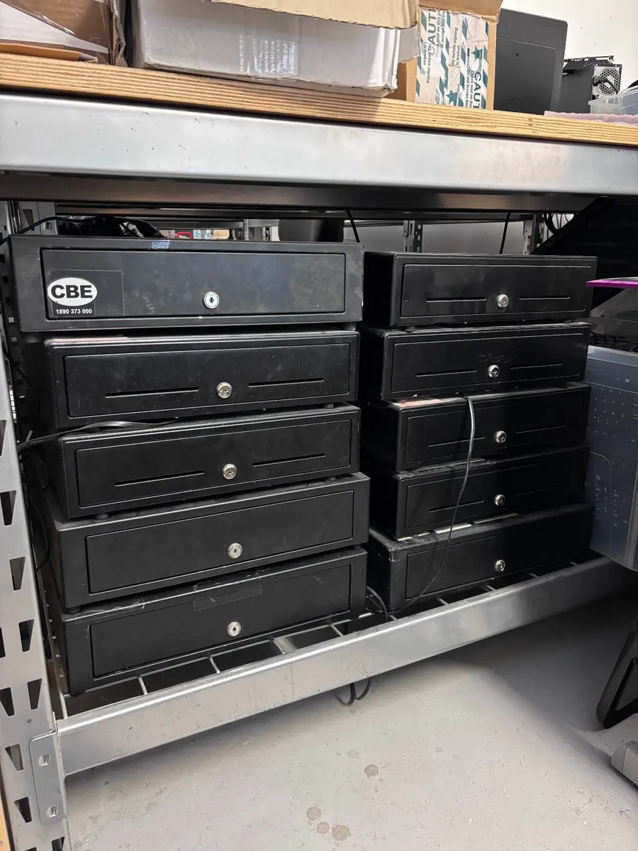 10 Cash Drawers, no keys inlcuded