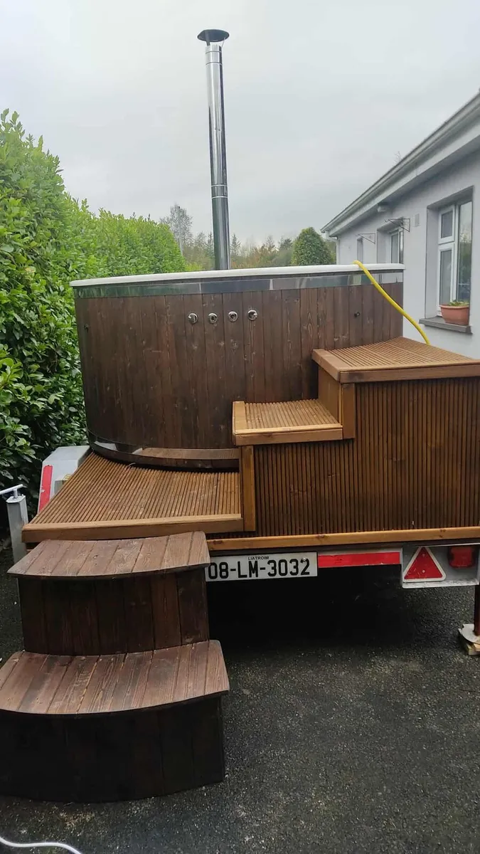 Hottub on trailer - Image 3