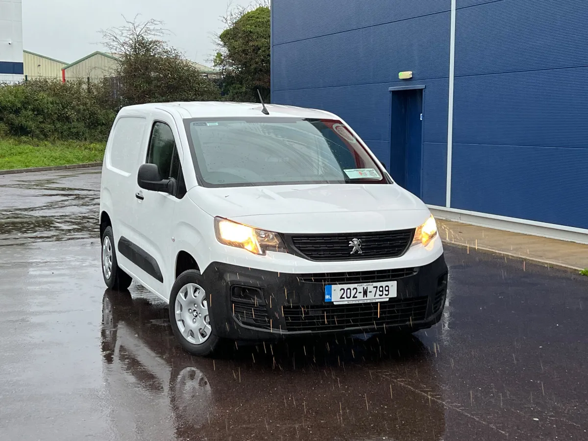 Peugeot Partner 2020 As new Vat invoice - Image 1