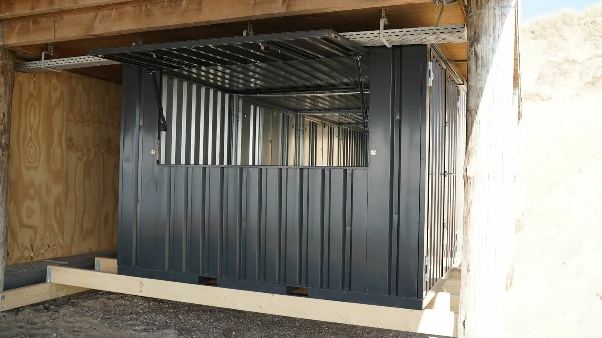 Outdoor Bar Container – Maintenance Free - Image 4