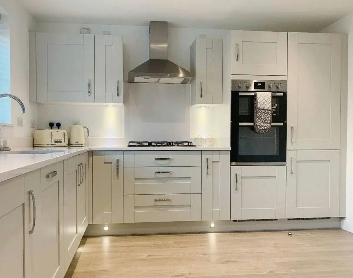 Brand new shaker kitchens - Image 2