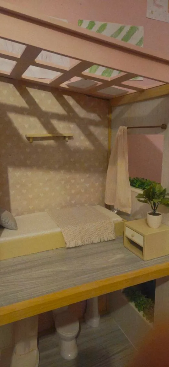 OUR GENERATION DOLLS HOUSE - Image 3