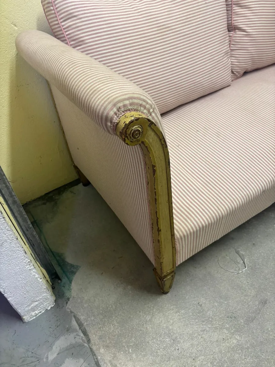 Antique day bed - Image 2