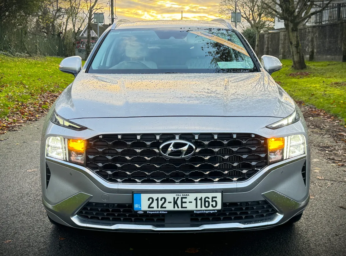 SANTA Fe 4WD Executive Plus  1.6 PHEV - 2021 - Image 2