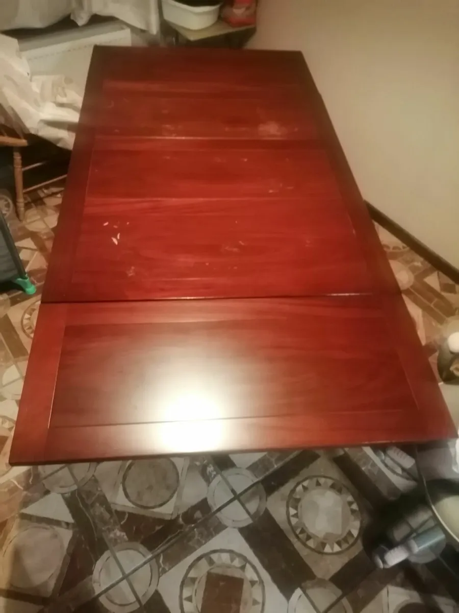 Antique Mahogany dining room table - Image 2