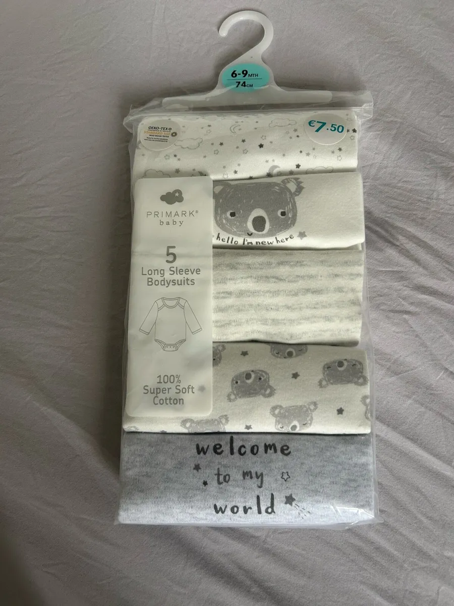 New baby Long sleeve bodysuit - Image 1