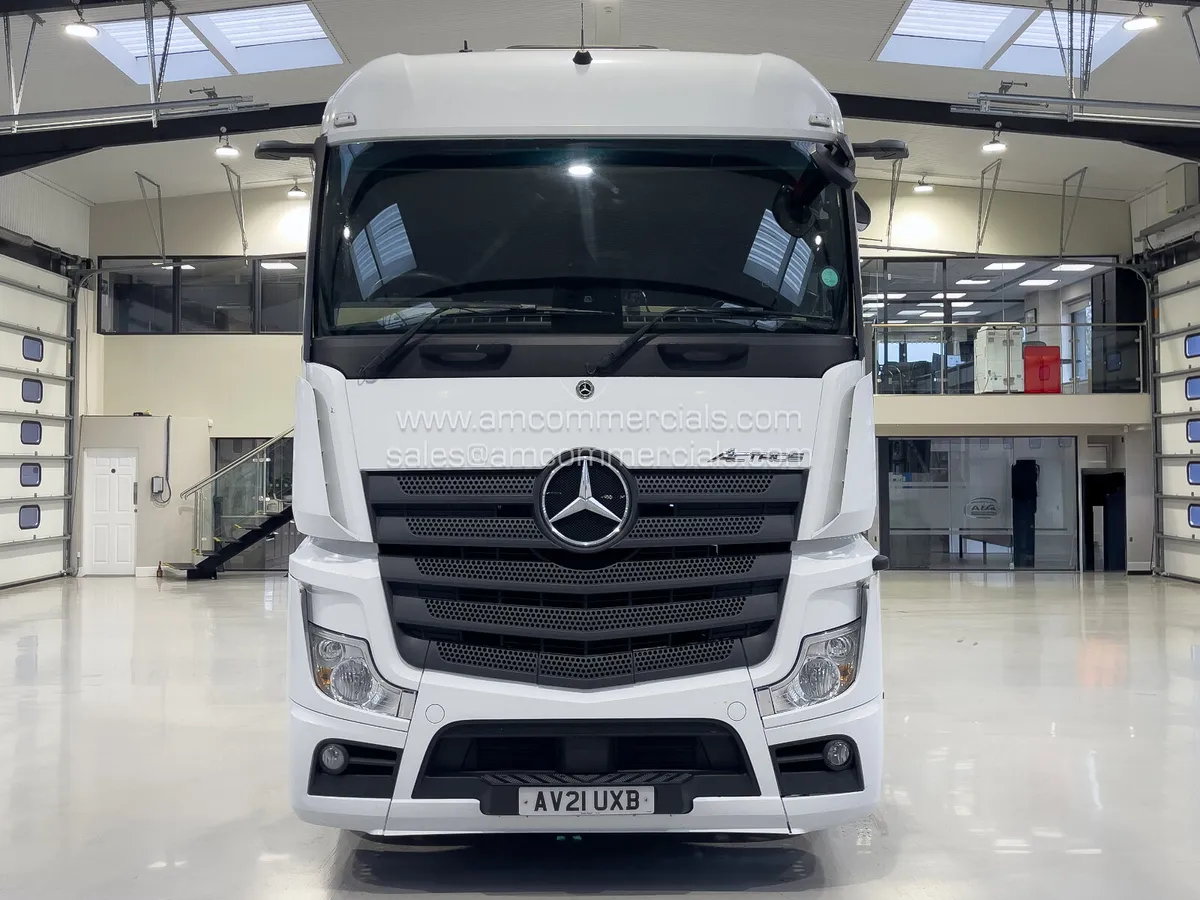 2021 MERCEDES BENZ ACTROS 2545 - Image 2