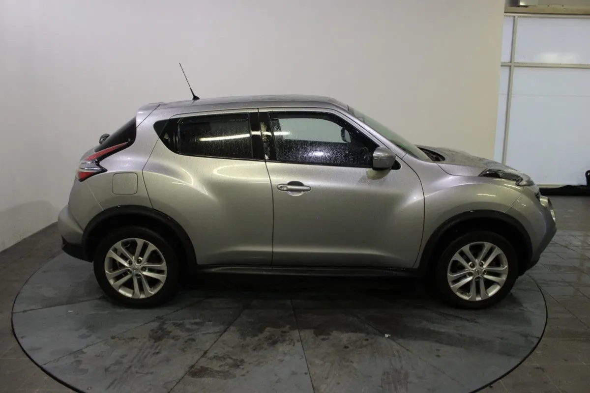 Nissan Juke 1.5 DCI Acenta Premium S - Image 3