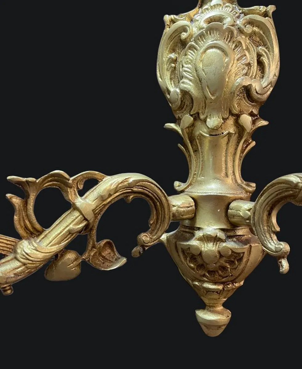 Pair of Elegant & Ornate French Wall Lights - Image 3