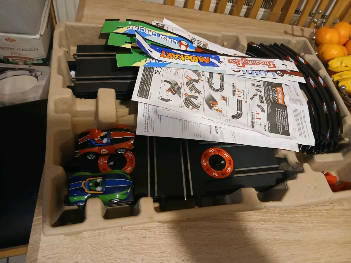 Mariocart slot racing system - Image 4