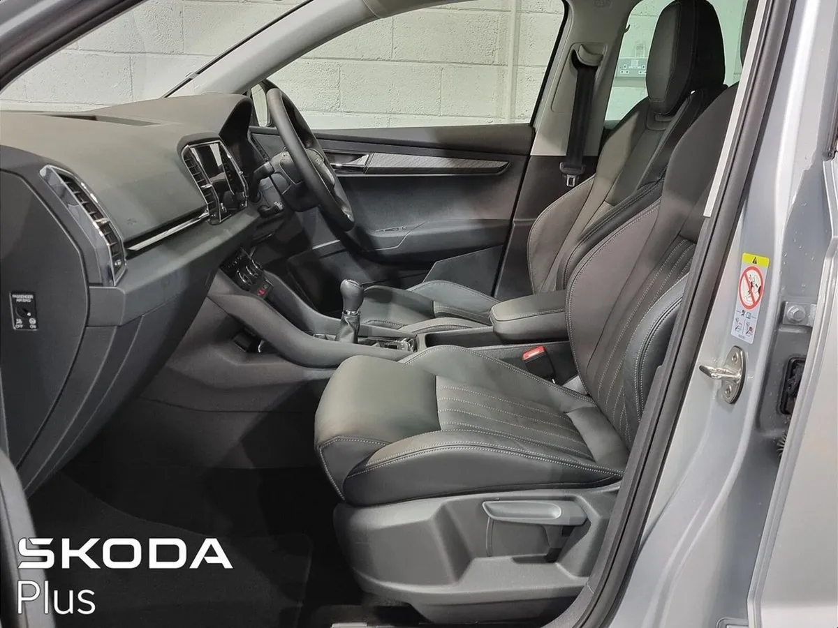 Skoda Karoq SELECTION 2.0TDI 115HP - Image 4