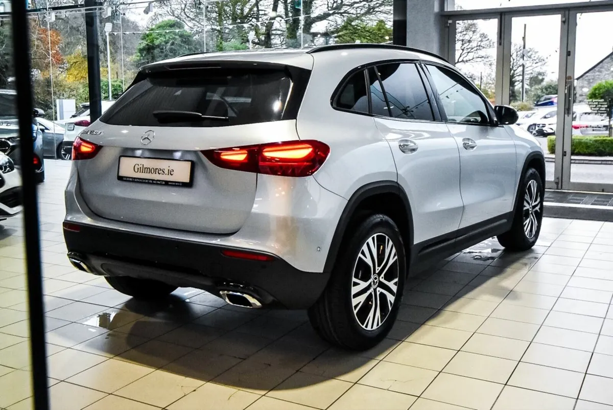 Mercedes-Benz GLA 180d Progressive Night Pack NEW - Image 3