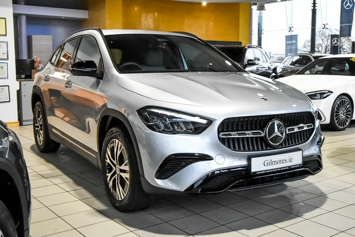 Mercedes-Benz GLA 180d Progressive Night Pack NEW - Image 1