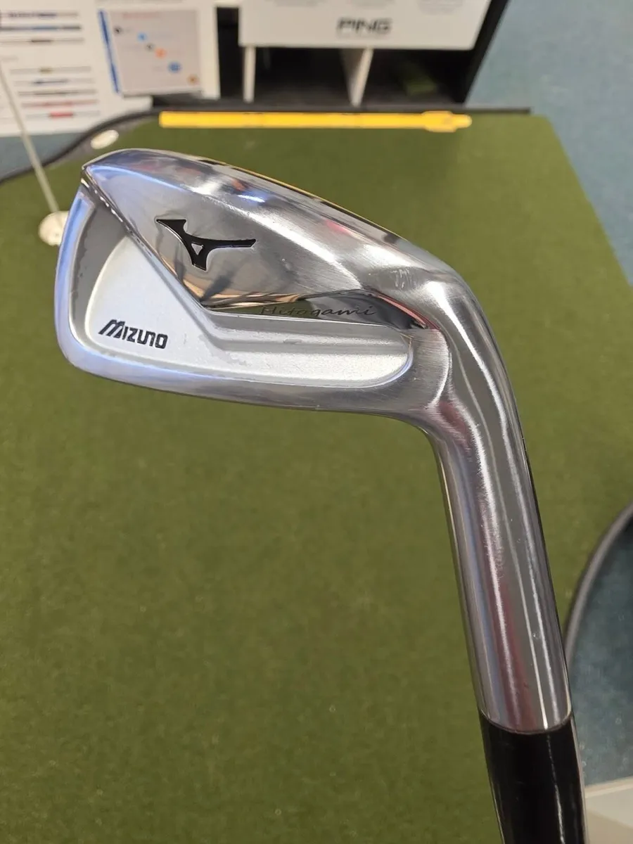 Mizuno Mp-H5 HMB Forged 2 Iron - Image 2