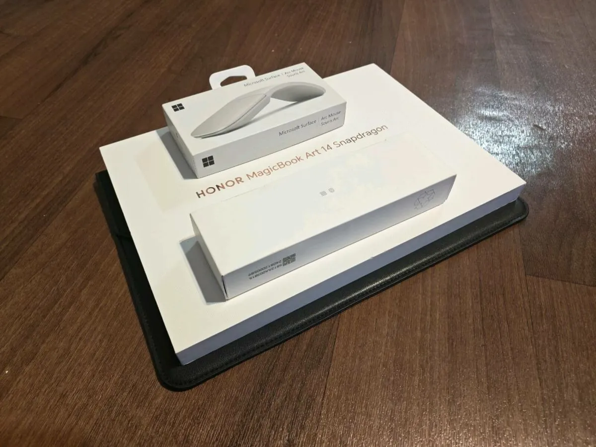 Honor MagicBook Art 14 + MOUSE+Case - Image 1