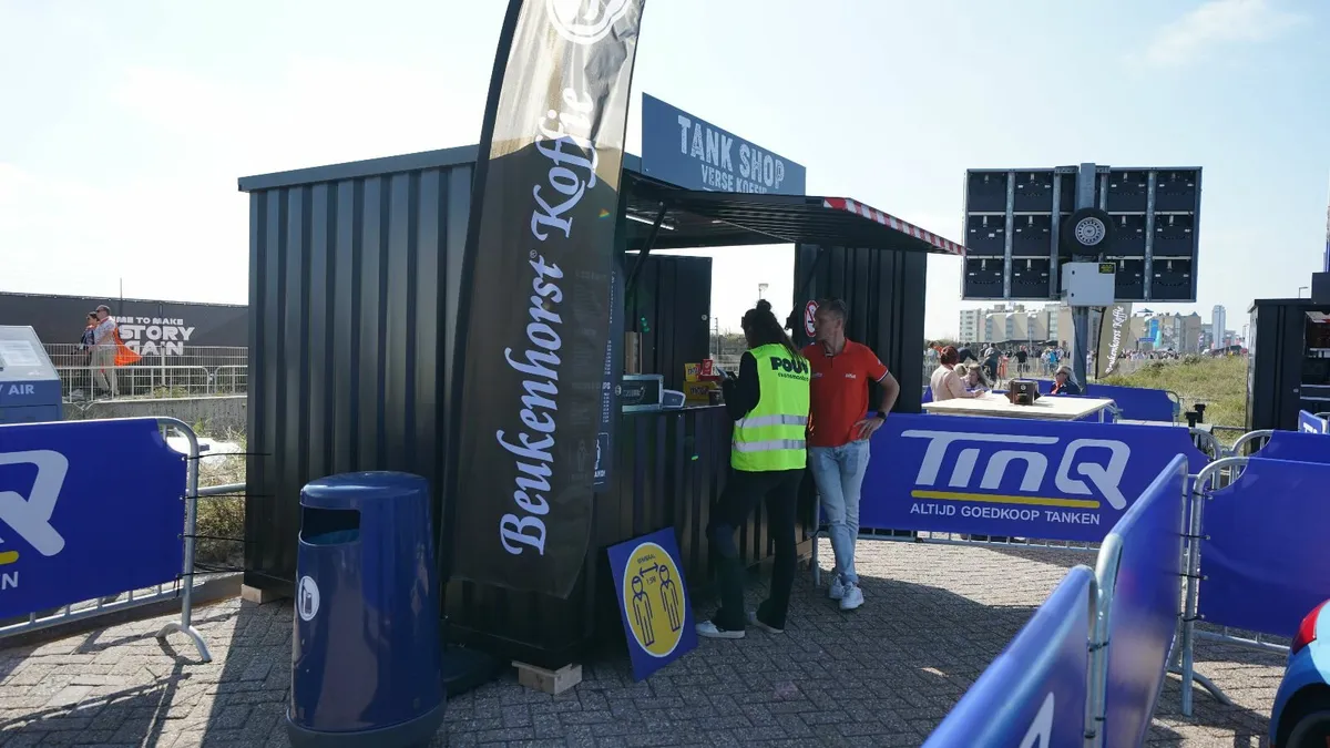 Mobile Bar for Festivals & Parties - Image 3