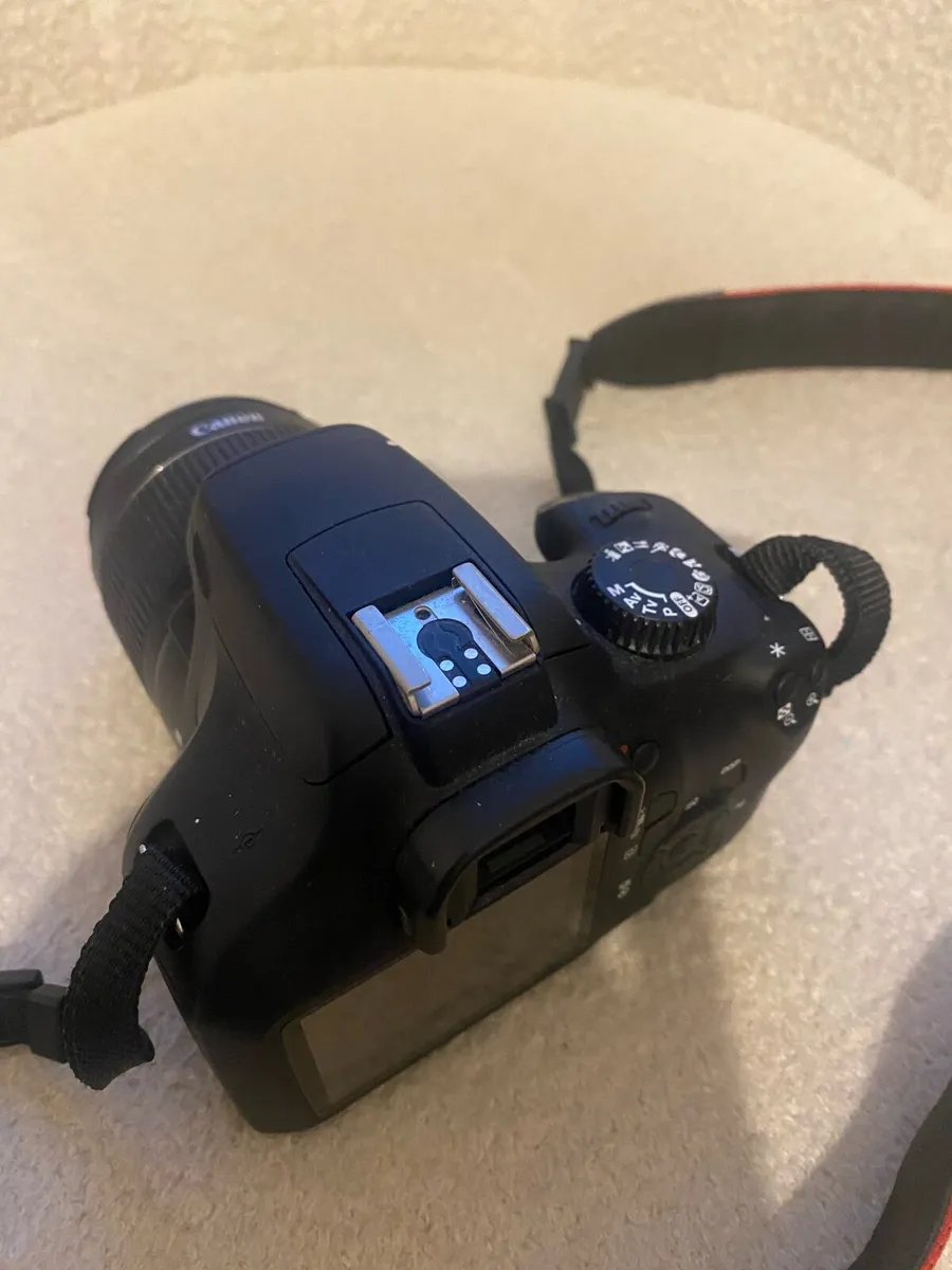 Canon EOS 4000D DSLR Camera and EF-S 18-55 mm f/3. - Image 3