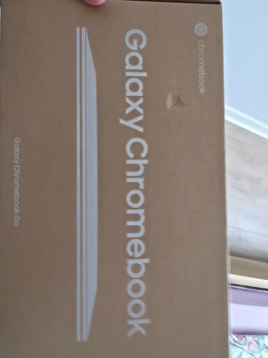 Laptop Brand New Samsung Galaxy Chromebook Go -14 - Image 4