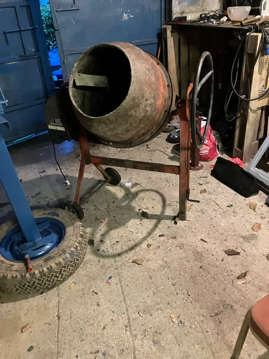 Cement mixers - Image 4